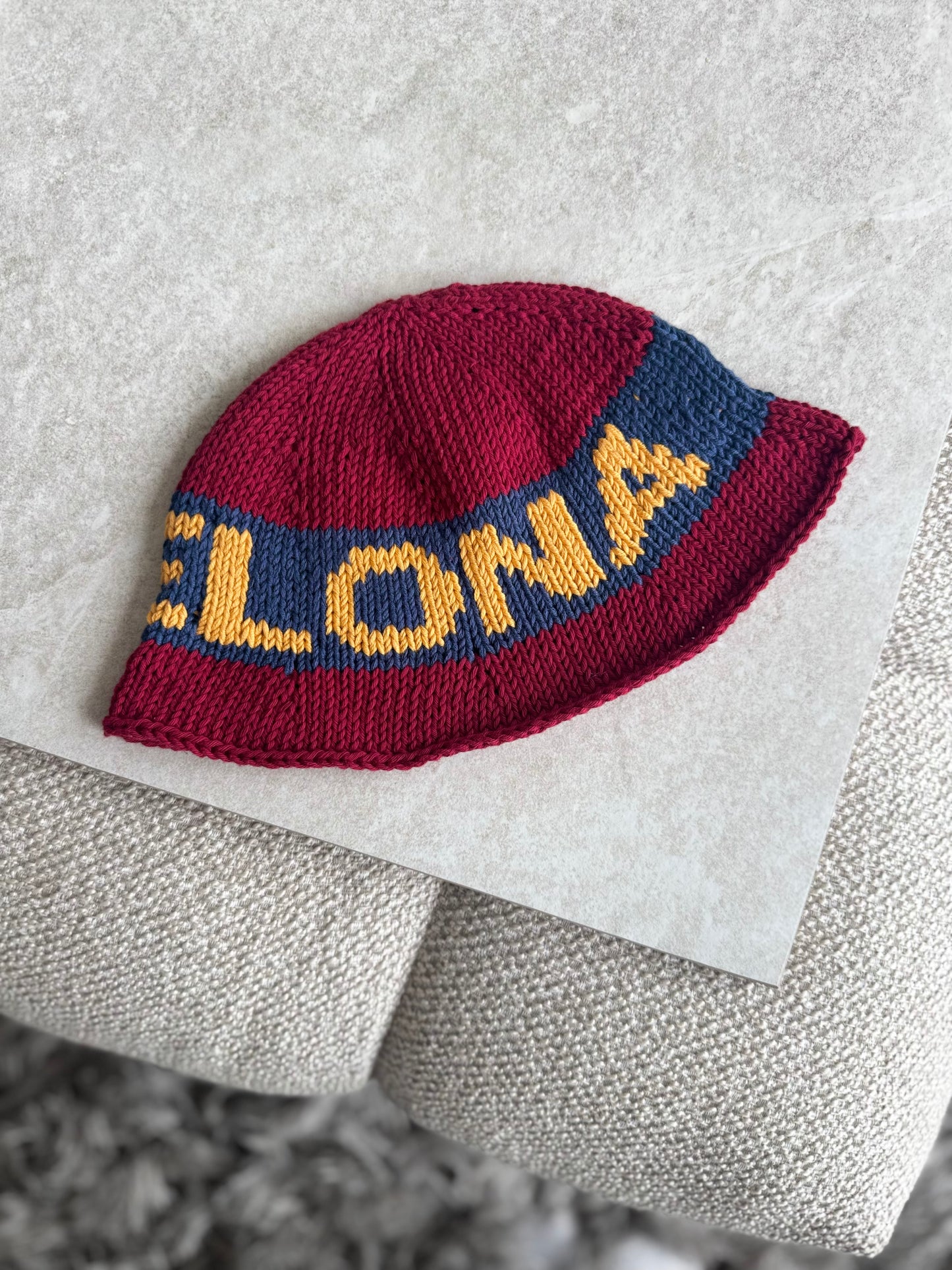 BARCELONA, bøttehatt (norsk)